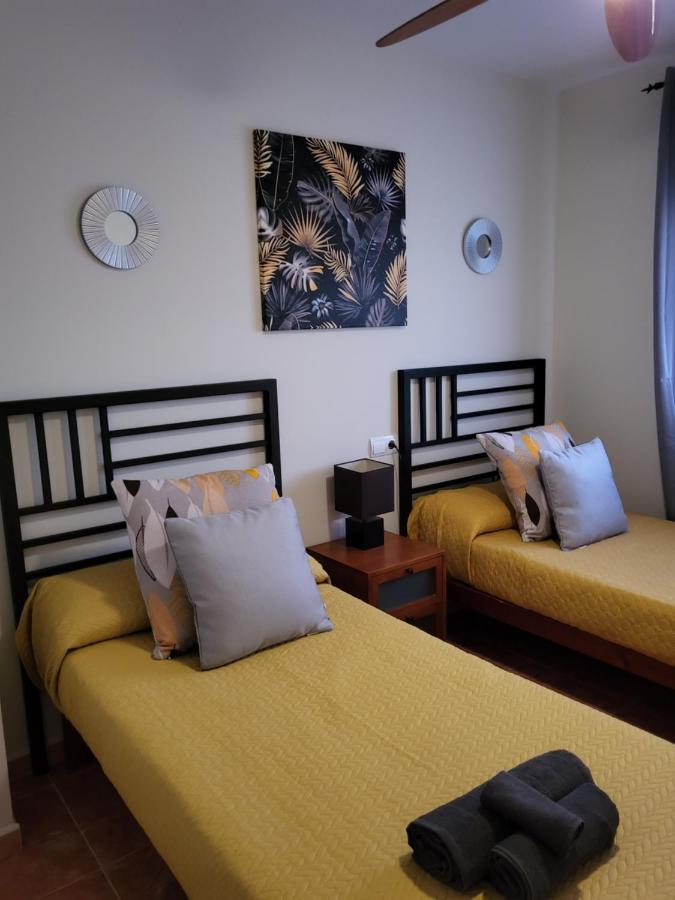 ¡Bajo Precioso Con Salida Directa A La Piscina Comunitaria En Paraiso De Vera! מראה חיצוני תמונה