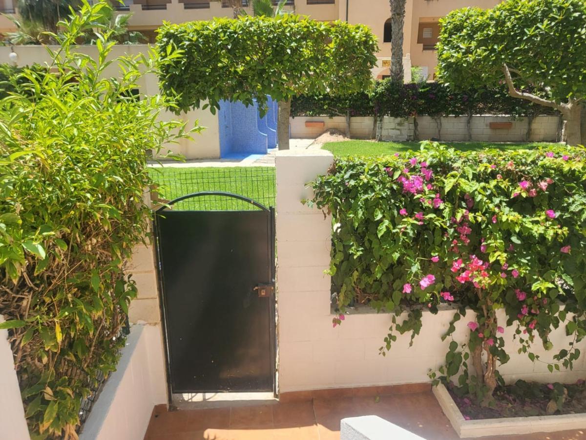 ¡Bajo Precioso Con Salida Directa A La Piscina Comunitaria En Paraiso De Vera! מראה חיצוני תמונה